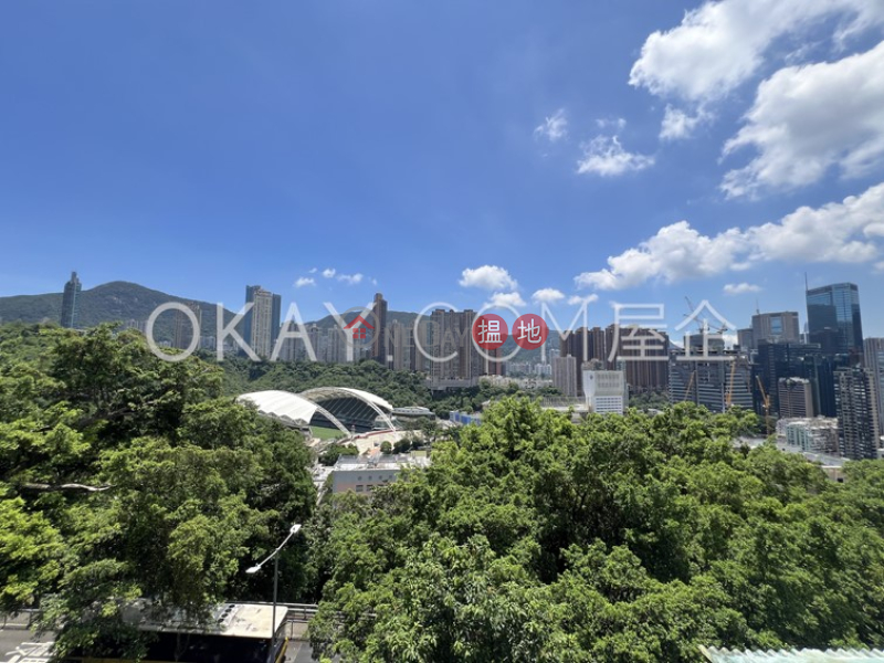 3房2廁,連車位偉景大廈出租單位|偉景大廈(Grandview Mansion)出租樓盤 (OKAY-R10671)