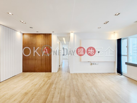 Charming 3 bedroom with parking | For Sale | Prosperous Height 嘉富臺 _0