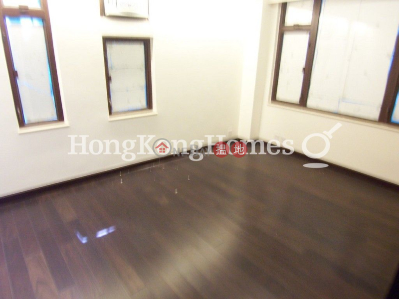 3 Bedroom Family Unit for Rent at Right Mansion | Right Mansion 利德大廈 Rental Listings