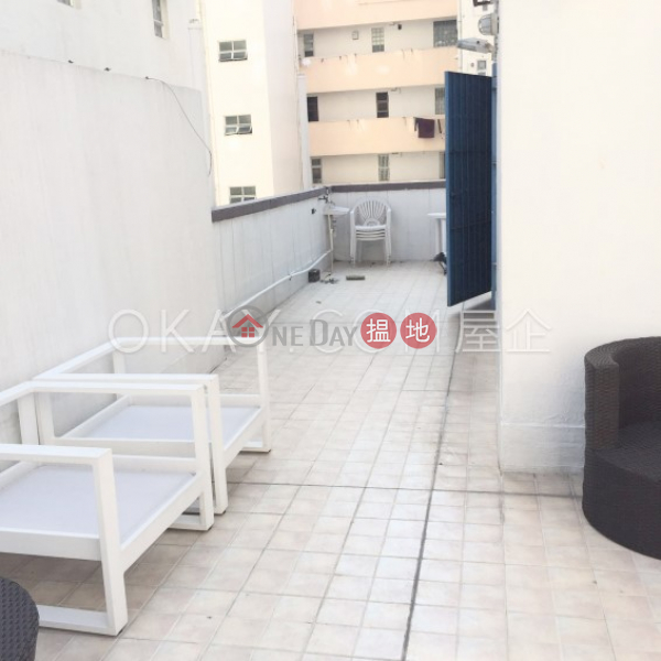 HK$ 25,000/ month, 10-12 Shan Kwong Road Wan Chai District | Lovely 2 bedroom on high floor with rooftop | Rental