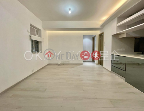 Unique 2 bedroom with terrace | Rental, Caineway Mansion 堅威大廈 | Western District (OKAY-R95100)_0
