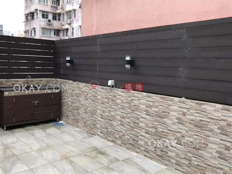 HK$ 24,800/ month | Alice Court, Eastern District Charming 2 bedroom on high floor with rooftop | Rental