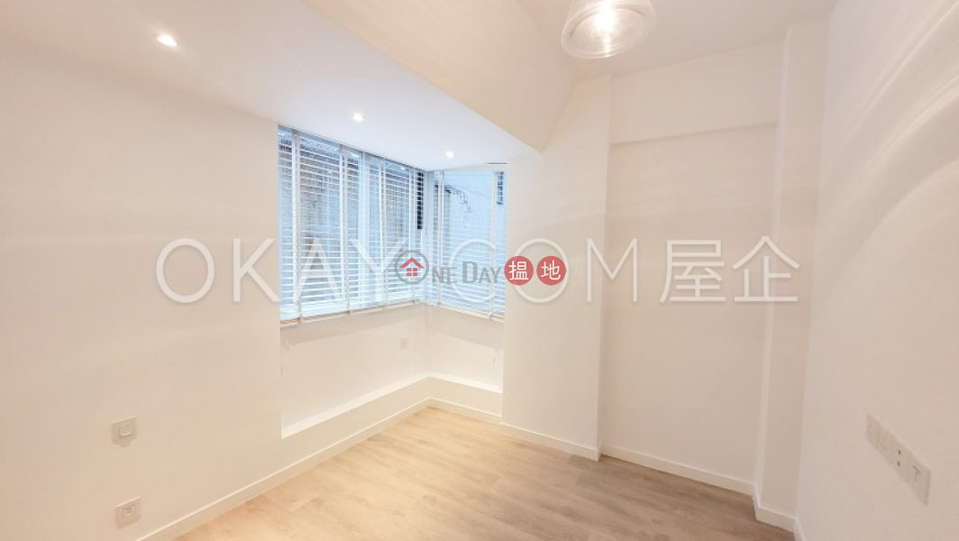 Property Search Hong Kong | OneDay | Residential, Rental Listings Elegant 2 bedroom in Mid-levels West | Rental