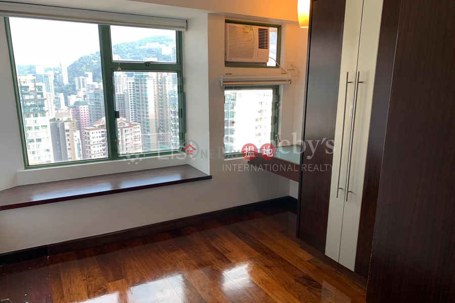 Property Search Hong Kong | OneDay | Residential Rental Listings | Property for Rent at Robinson Place with 3 Bedrooms
