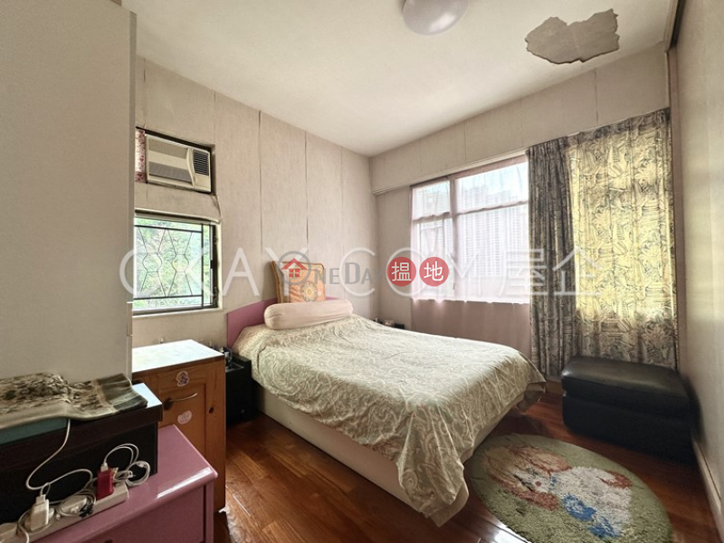 HK$ 17.5M, Beverly Court | Wan Chai District Efficient 3 bedroom with balcony & parking | For Sale