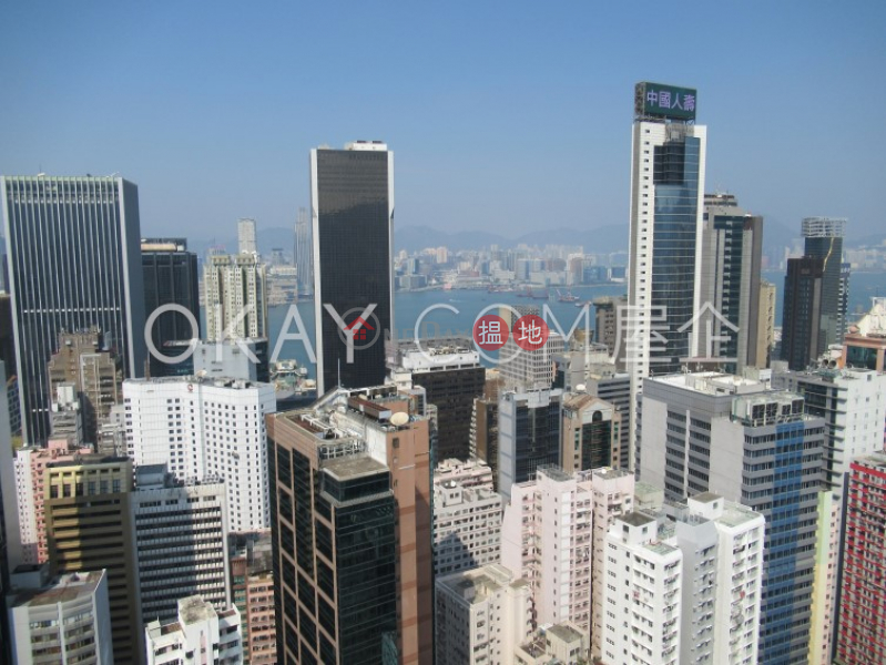 HK$ 75,000/ month, The Oakhill Wan Chai District, Gorgeous 3 bed on high floor with harbour views | Rental