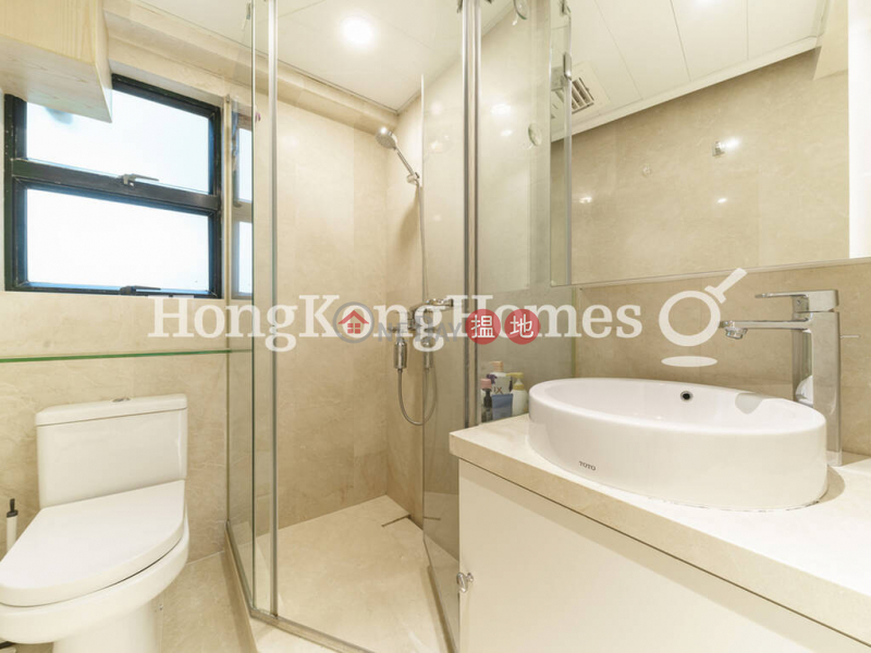 Property Search Hong Kong | OneDay | Residential Rental Listings | 3 Bedroom Family Unit for Rent at Imperial Court