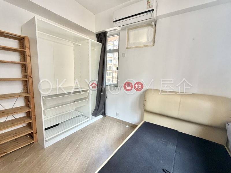 Tasteful 2 bedroom on high floor with rooftop | For Sale | Jing Tai Garden Mansion 正大花園 Sales Listings