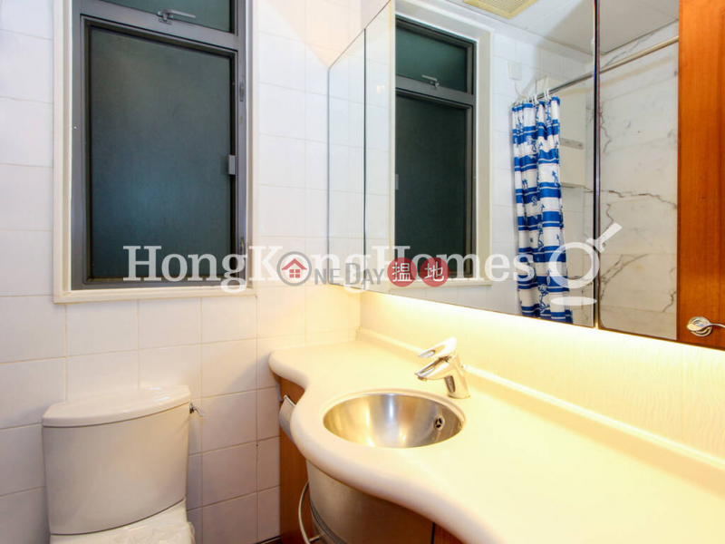 HK$ 37,000/ month Palatial Crest Western District, 3 Bedroom Family Unit for Rent at Palatial Crest