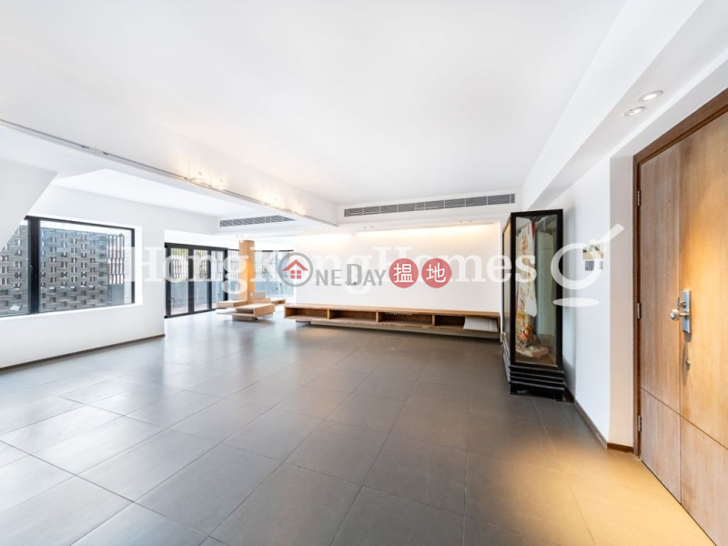 4 Bedroom Luxury Unit for Rent at SILVER CREST | 75 Nga Tsin Wai Road | Kowloon Tong | Hong Kong Rental HK$ 160,000/ month