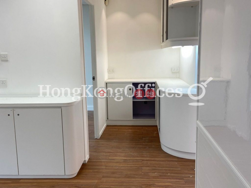 HK$ 35,006/ month | 118 Connaught Road West, Western District Office Unit for Rent at 118 Connaught Road West