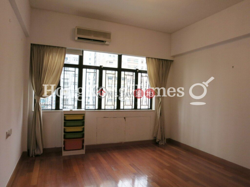 3 Bedroom Family Unit for Rent at Manly Mansion 69A-69B Robinson Road | Western District Hong Kong, Rental | HK$ 58,000/ month