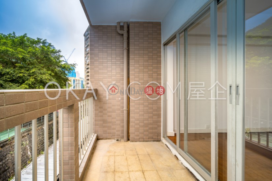 Efficient 2 bedroom with balcony & parking | For Sale | Realty Gardens 聯邦花園 Sales Listings