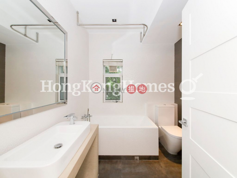 3 Bedroom Family Unit at 2 Monmouth Terrace | For Sale | 2 Monmouth Terrace 萬茂臺 Sales Listings