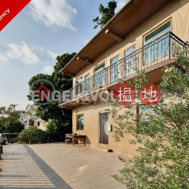3 Bedroom Family Flat for Sale in Discovery Bay | 24-27 Hung Shing Ye 24-27 洪聖爺 _0