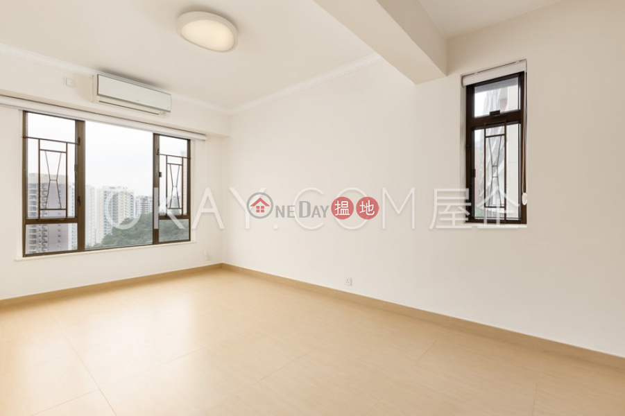 Unique 2 bedroom on high floor with parking | For Sale | Linden Height 年達園 Sales Listings