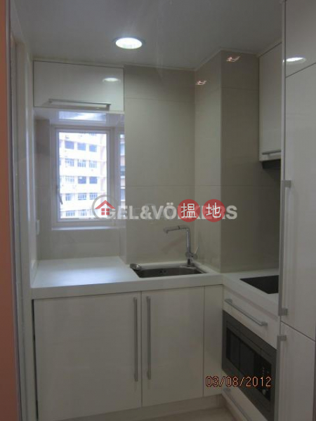 HK$ 26,000/ month The Icon, Western District 1 Bed Flat for Rent in Mid Levels West