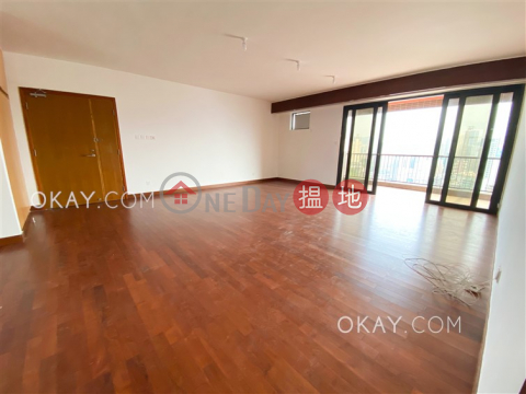 Gorgeous 3 bedroom on high floor with balcony & parking | Rental | Wylie Court 衛理苑 _0