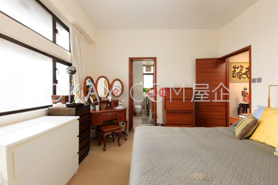 Efficient 3 bed on high floor with balcony & parking | For Sale | Fulham Garden 富林苑 A-H座 Sales Listings