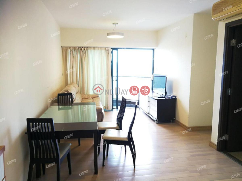 Property Search Hong Kong | OneDay | Residential | Rental Listings | Tower 5 Grand Promenade | 3 bedroom High Floor Flat for Rent