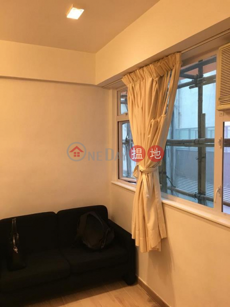 Flat for Rent in Wealth Mansion, Wan Chai | 7-11 Tai Wong Street East | Wan Chai District, Hong Kong | Rental | HK$ 12,500/ month