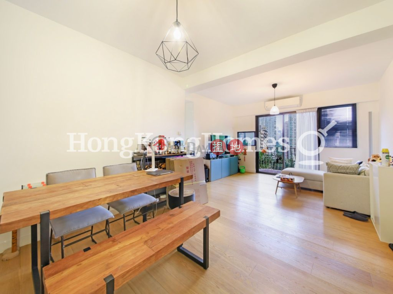 3 Bedroom Family Unit at Camelot Heights | For Sale | Camelot Heights 金鑾閣 Sales Listings