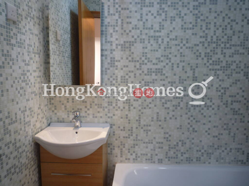 3 Bedroom Family Unit for Rent at Realty Gardens, 41 Conduit Road | Western District, Hong Kong | Rental HK$ 60,000/ month