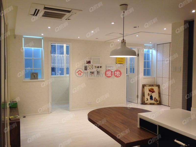 Property Search Hong Kong | OneDay | Residential, Sales Listings Paterson Building | 3 bedroom Low Floor Flat for Sale