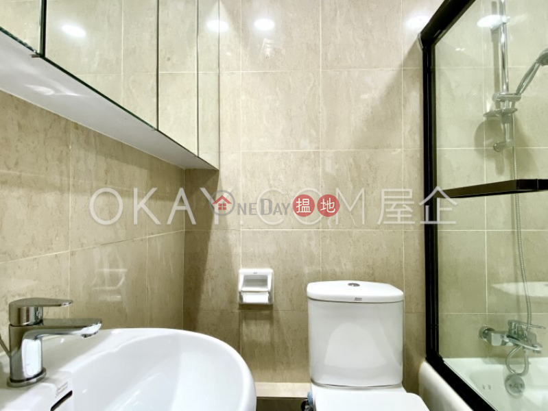 Lovely 4 bedroom with balcony | Rental, Hillview 半山樓 Rental Listings | Central District (OKAY-R56979)