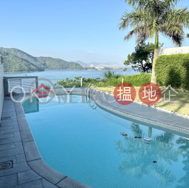 Beautiful house with sea views, rooftop & balcony | For Sale