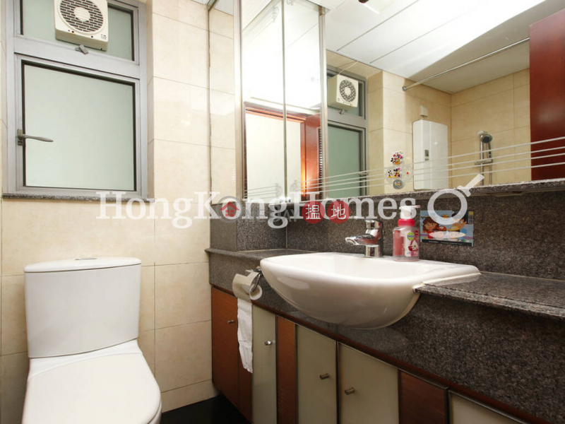 HK$ 34,000/ month The Merton, Western District, 3 Bedroom Family Unit for Rent at The Merton