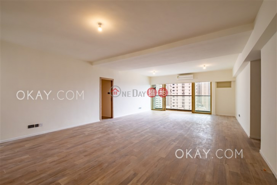 Rare 3 bedroom on high floor with balcony & parking | Rental | St. Joan Court 勝宗大廈 Rental Listings