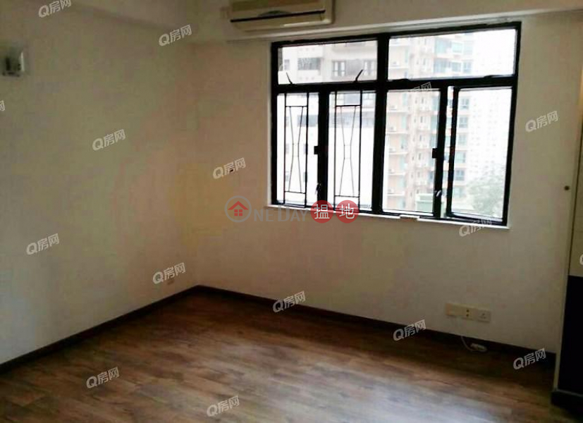 HK$ 50,000/ month | Yukon Heights, Wan Chai District | Yukon Heights | 3 bedroom Low Floor Flat for Rent