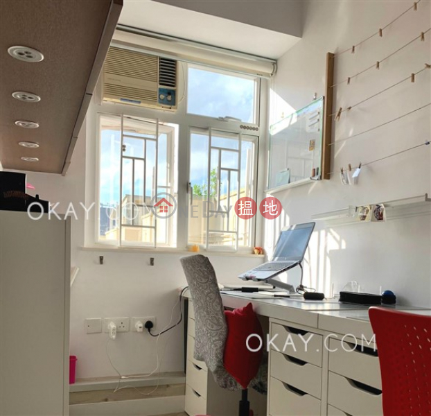 Property Search Hong Kong | OneDay | Residential, Rental Listings Elegant 3 bedroom on high floor with rooftop & parking | Rental