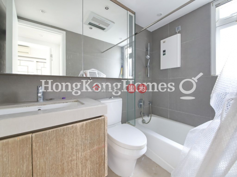 HK$ 36,000/ month, Pine Gardens | Wan Chai District 3 Bedroom Family Unit for Rent at Pine Gardens