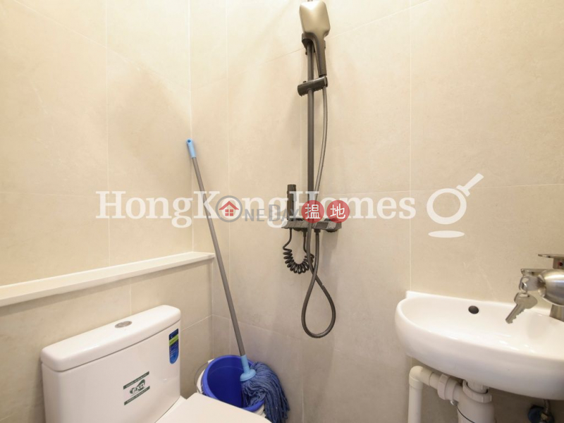 3 Bedroom Family Unit for Rent at Wah Chi Mansion | Wah Chi Mansion 華芝大廈 Rental Listings