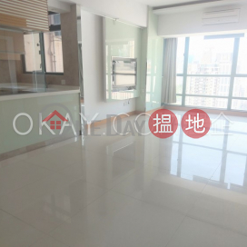 Luxurious 3 bedroom on high floor | For Sale | Caroline Garden 加路連花園 _0