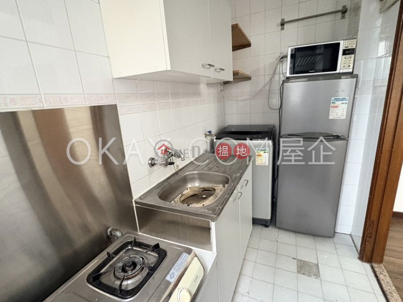 Intimate 1 bedroom on high floor with rooftop | For Sale, 58-62 Caine Road | Western District | Hong Kong Sales | HK$ 7.5M