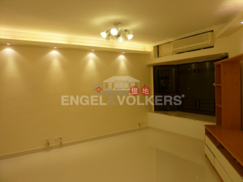3 Bedroom Family Flat for Sale in Causeway Bay | Illumination Terrace 光明臺 Sales Listings