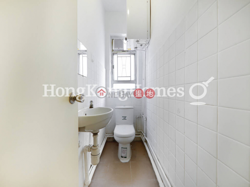 HK$ 27,000/ month | Ching Wah Building, Eastern District 4 Bedroom Luxury Unit for Rent at Ching Wah Building