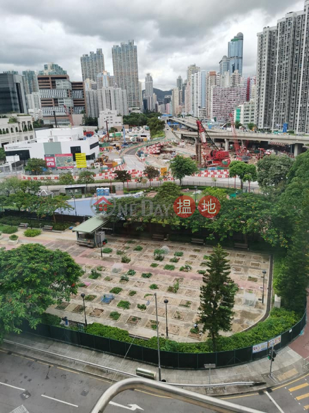 HK$ 7,500/ month Man Wai Building Yau Tsim Mong, Direct Landlord and No Commission
