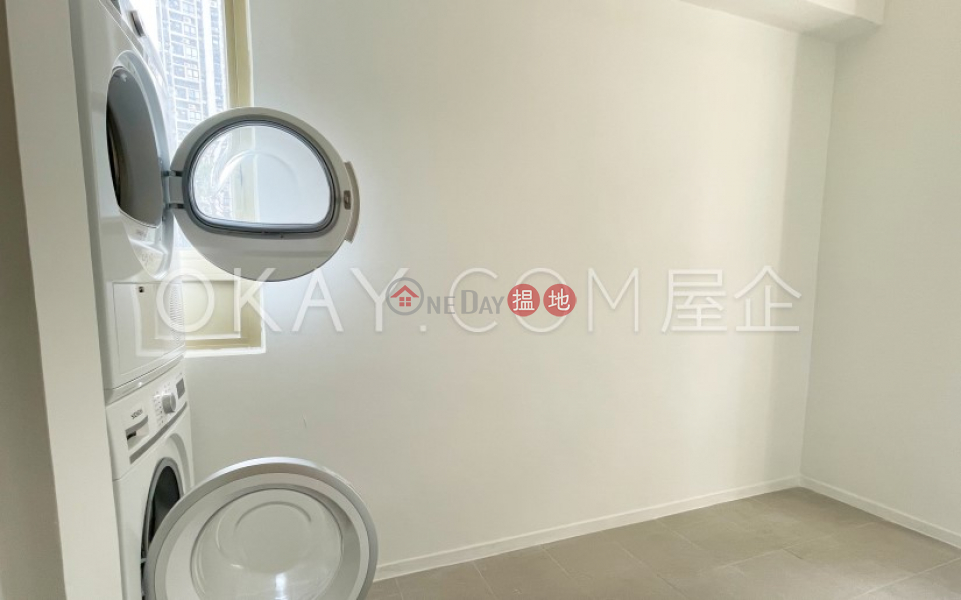 Lovely 2 bedroom in Mid-levels Central | Rental | St. Joan Court 勝宗大廈 Rental Listings