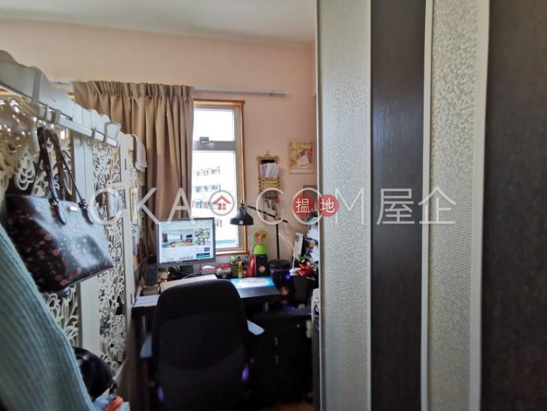 Elegant 2 bedroom with terrace & parking | For Sale | Block A Viking Villas 威景臺A座 Sales Listings