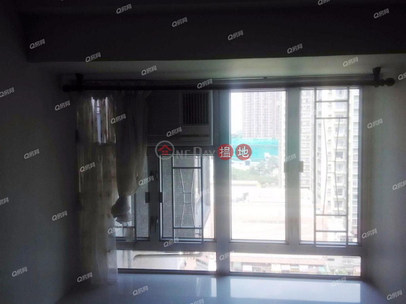 Property Search Hong Kong | OneDay | Residential Sales Listings Ho Shun King Building | 2 bedroom Mid Floor Flat for Sale