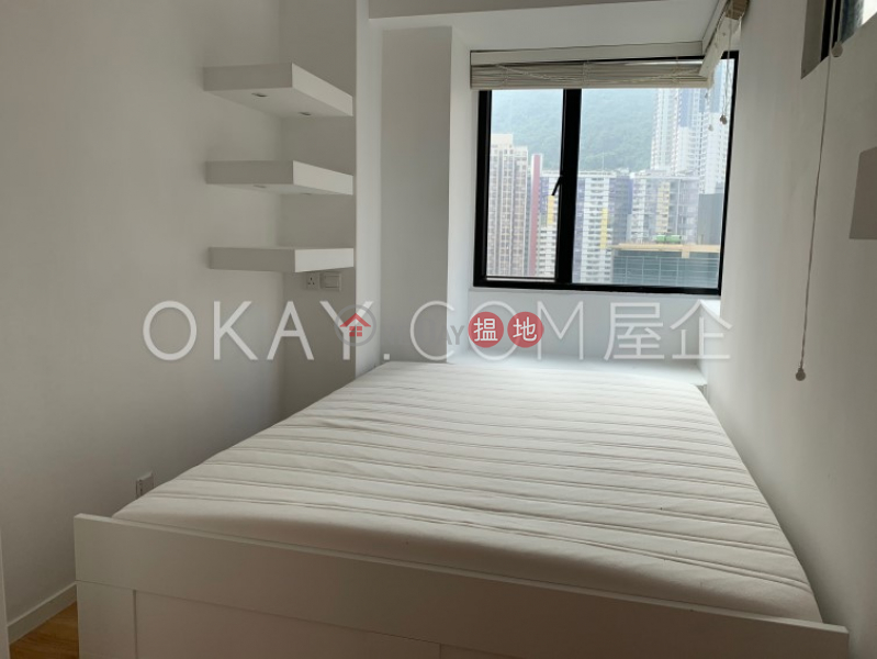 HK$ 8.5M | Axeford Villa, Western District | Lovely 1 bedroom on high floor with sea views | For Sale