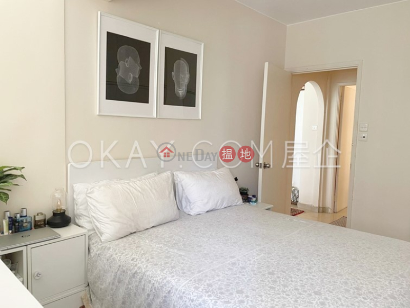 Property Search Hong Kong | OneDay | Residential | Sales Listings | Elegant 3 bedroom in Mid-levels West | For Sale
