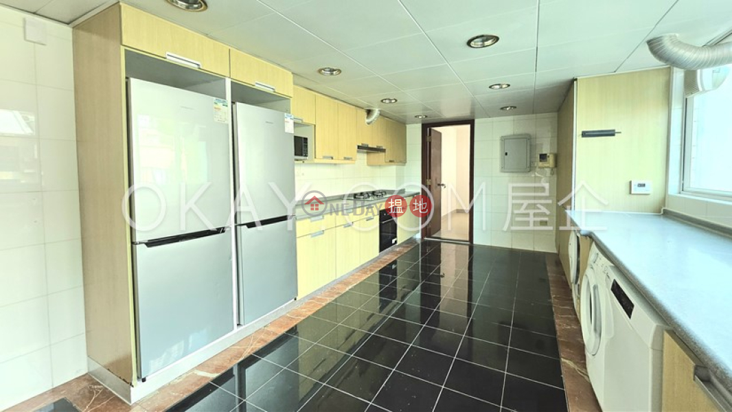 Rare 3 bedroom on high floor with rooftop & balcony | Rental | Phase 3 Villa Cecil 趙苑三期 Rental Listings