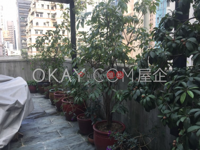 Property Search Hong Kong | OneDay | Residential | Rental Listings Charming 1 bedroom on high floor with rooftop | Rental