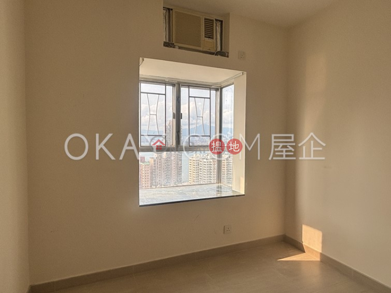 Intimate 2 bedroom in Pokfulam | For Sale | Academic Terrace Block 1 學士臺第1座 Sales Listings