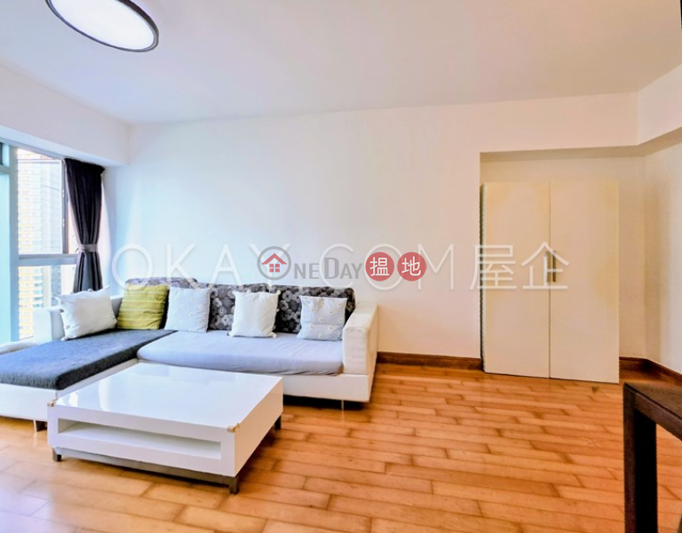 Property Search Hong Kong | OneDay | Residential | Sales Listings | Nicely kept 2 bedroom with harbour views | For Sale